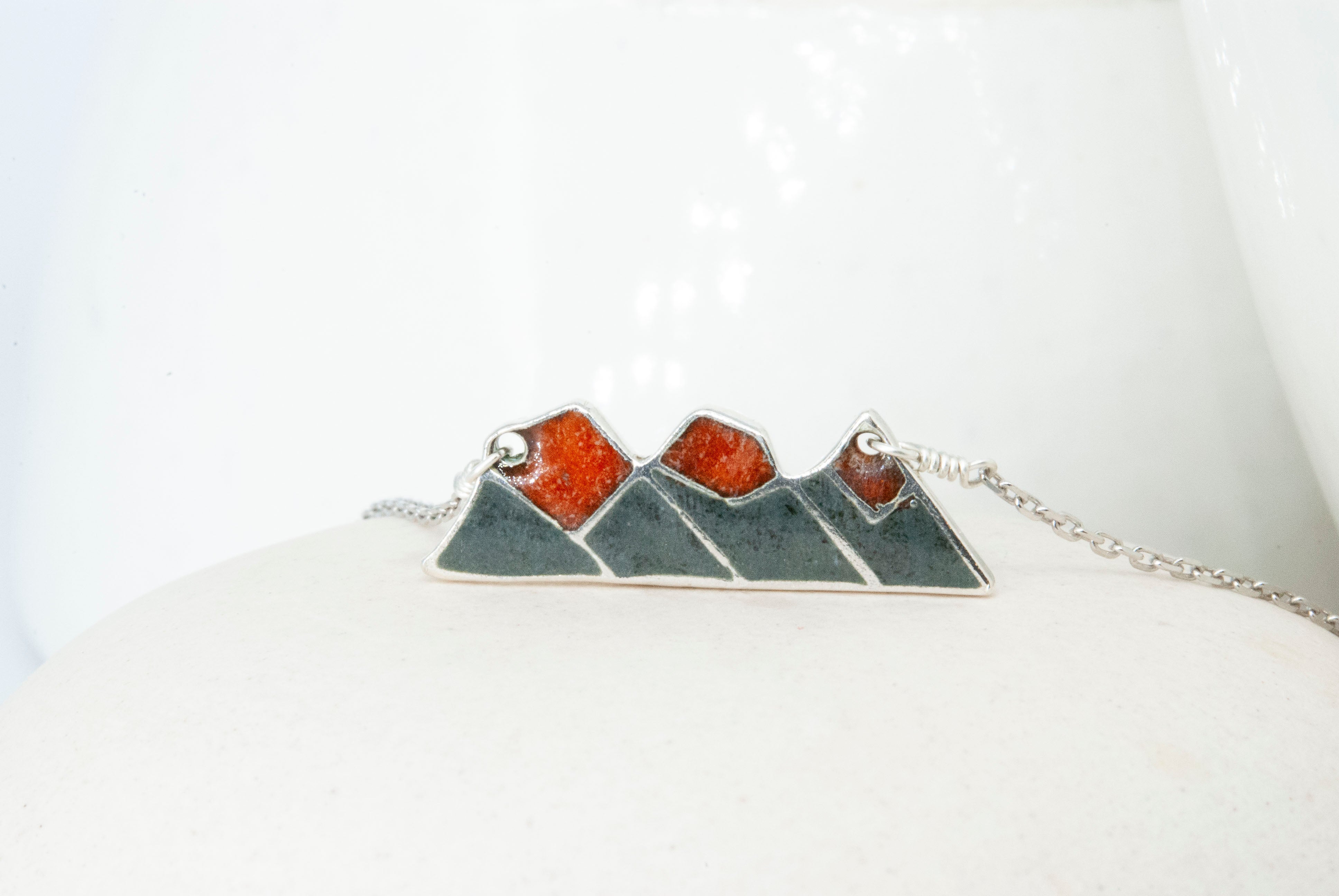 Three Sisters Mountain Necklace - Kings Red