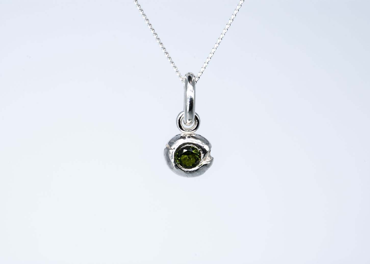Peridot River Gem Necklace - August