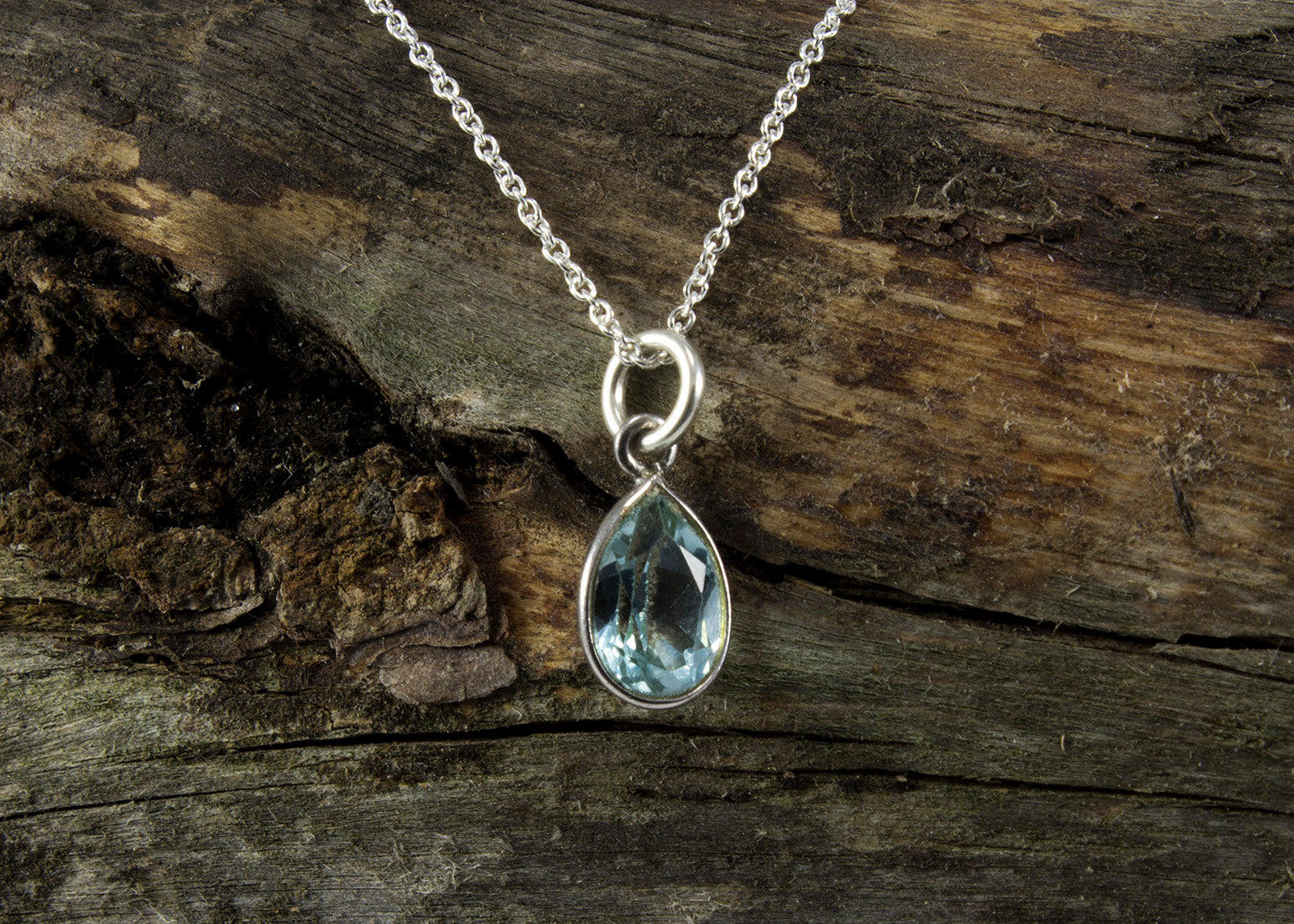 Aquamarine Stone Necklace