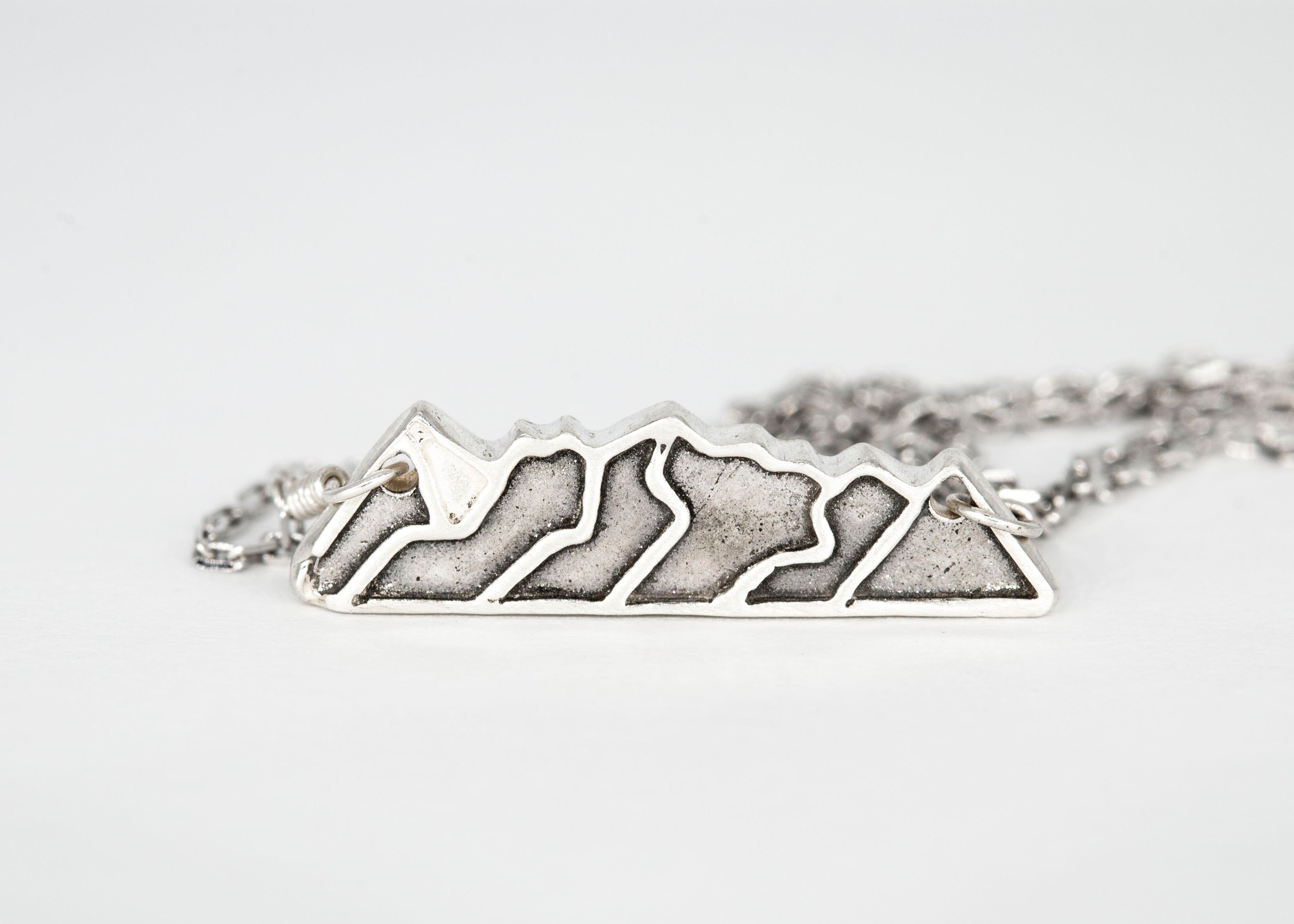 Dogtooth Range Mountain Necklace